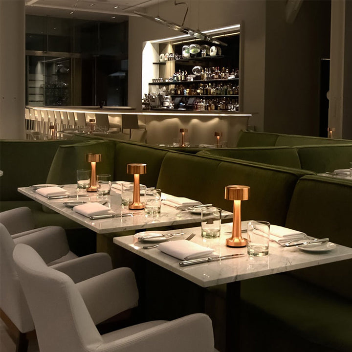 Elegante Tischlampe für Restaurants und Bars - Energiesparend