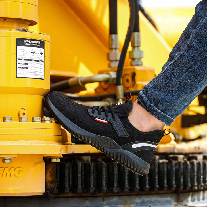 Ergonomische Herren Arbeitsschuhe mit Zehenschutz im Tragetest