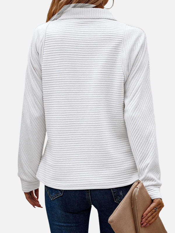 Moderner Damenpullover mit Half-Zip und Kragen, ideal für Herbst und Winter