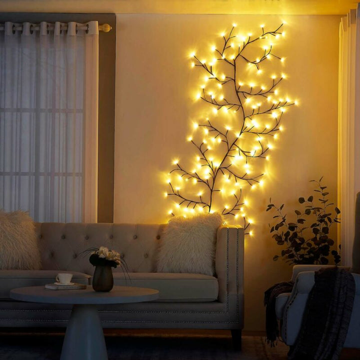 Detailaufnahme der glitzernden Weidenlampe