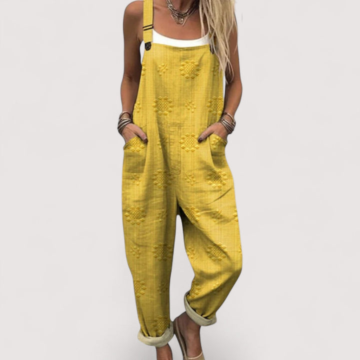 Entspannter Damen Jumpsuit mit weitem Bein für optimalen Komfort. Locker sitzend, ideal für Freizeit & Urlaub.