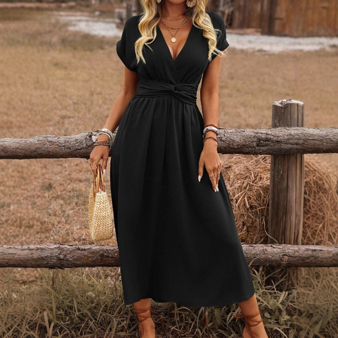 Elegantes Damen Maxikleid, langes Boho-Kleid mit V-Ausschnitt, schmeichelnd und bequem für warme Tage.