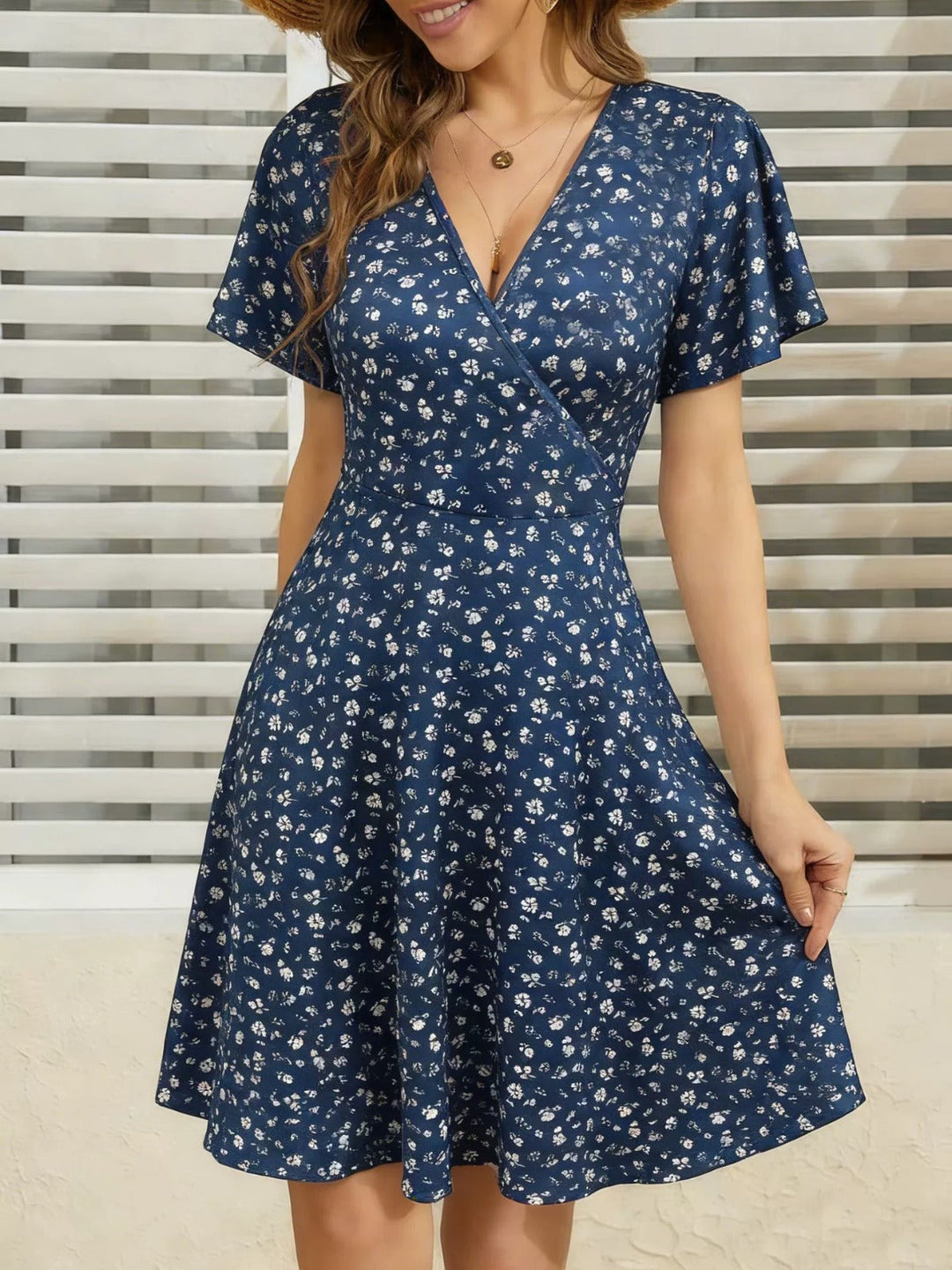 Perfektes Outfit für sommerliche Anlässe und stilvolle Freizeitlooks