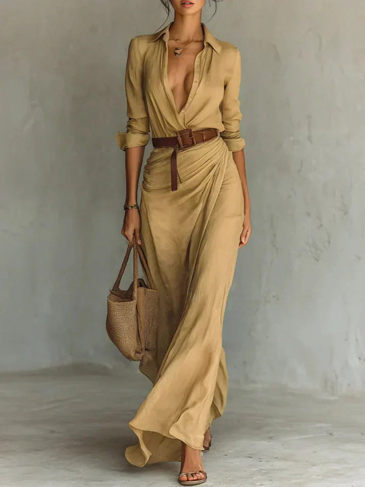 Damen Maxi Hemdkleid in Khaki mit Gürtel und Tasche von vorne präsentiert