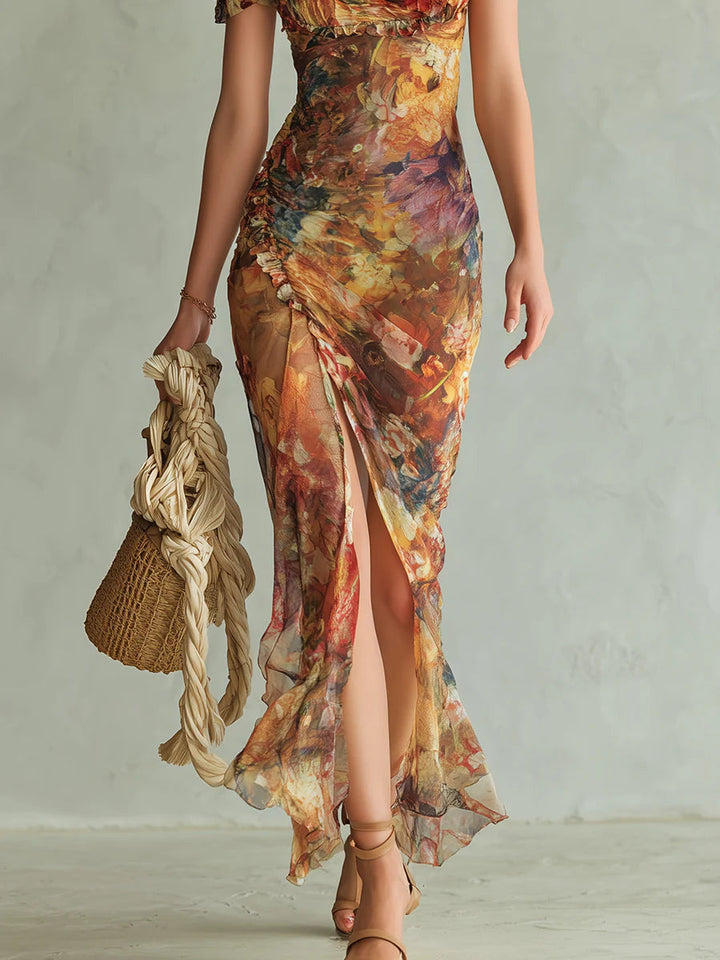 Vielseitiges Damenblumenkleid. Maxikleid mit floralem Print, als elegantes Freizeit- oder Strandkleid tragbar.