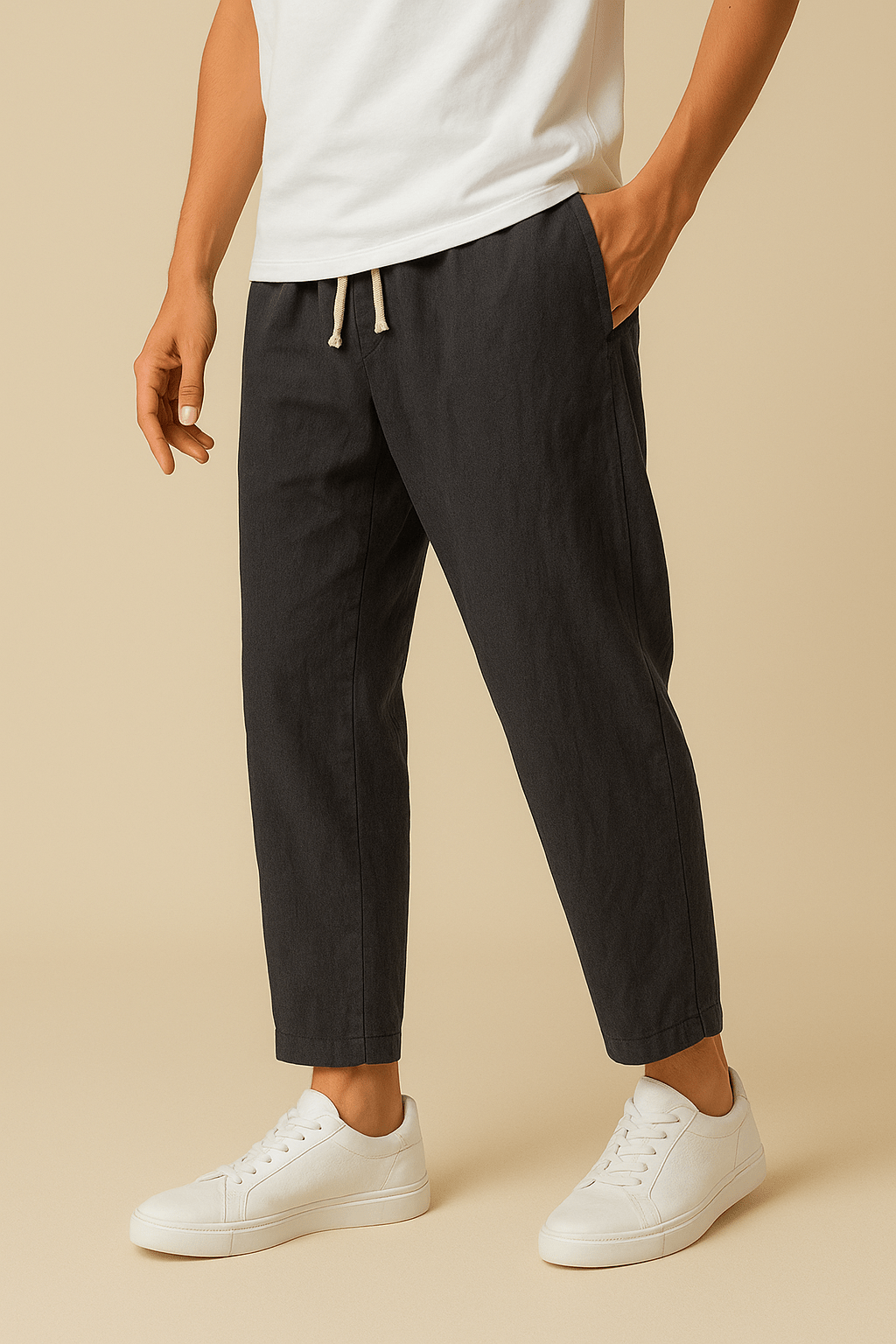 Herren Sommerhose in Schwarz mit elastischem Bund und Taschen
