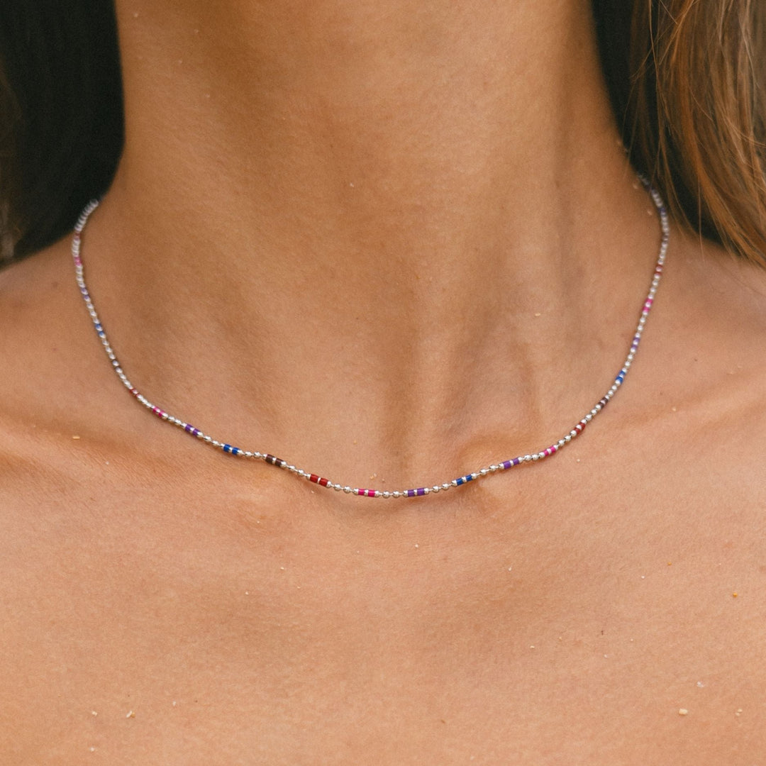 Bunter Perlen Choker Halskette Regenbogen Design