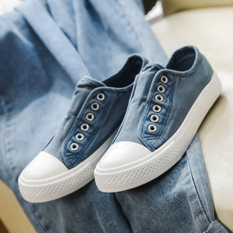 Damen Sneakers in Weiß mit orthopädischem Fußbett für bequemen Alltag