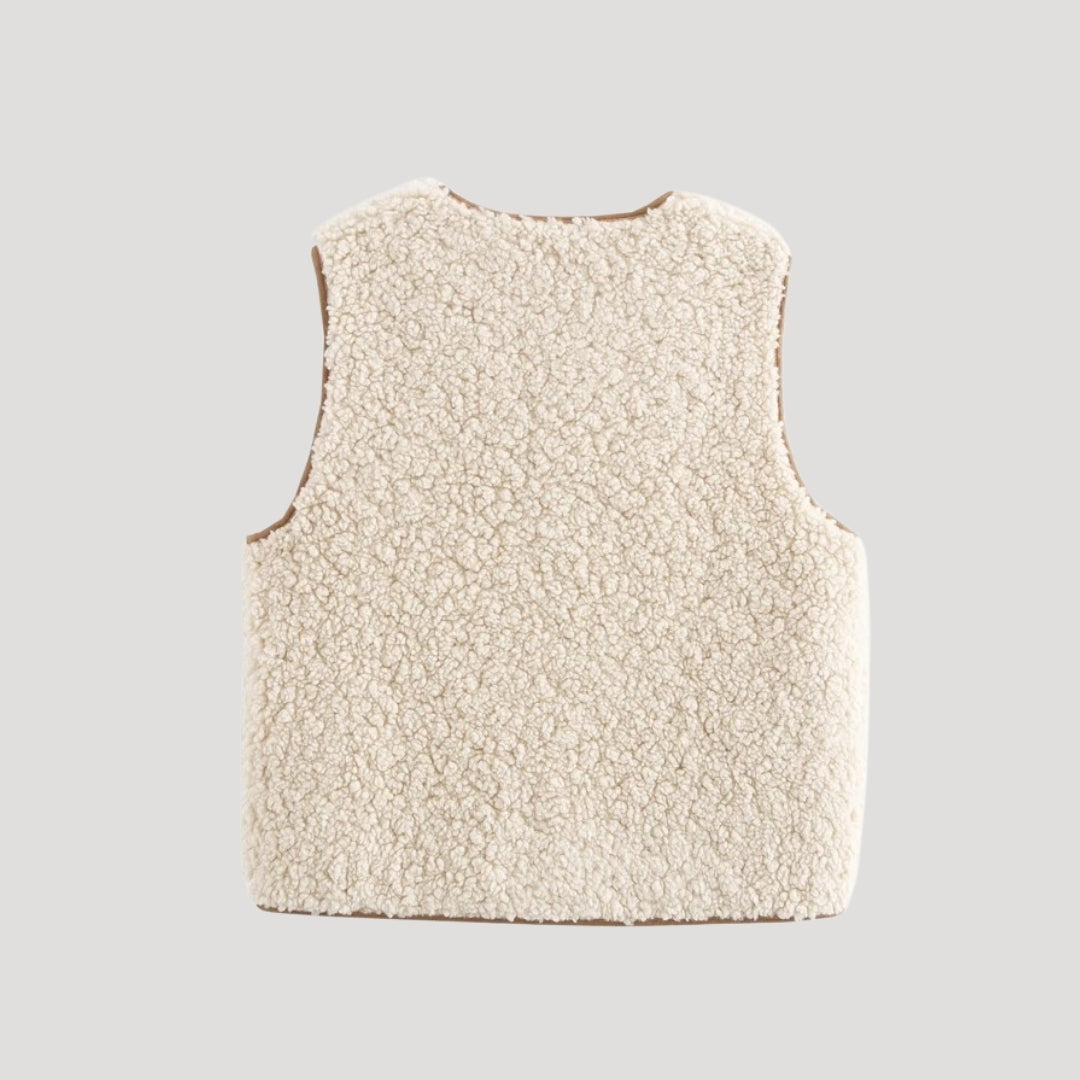 Modische Damen Übergangsweste für den Frühling in Beige, mit stylischer Schnürung vorne.