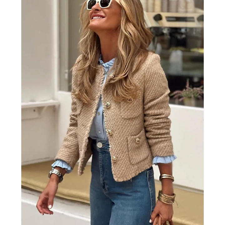 Beige Damen Kurzjacke mit warmem Futter und elegantem Knopfverschluss, ideal für Winter & Übergang.