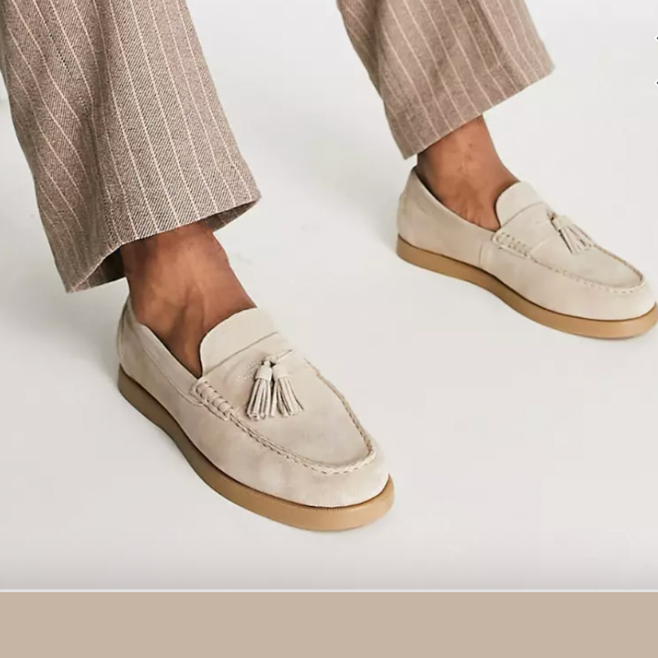 Beige Herren Loafer: Komfortable Freizeitschuhe mit gepolsterter Innensohle und rutschfester Sohle.
