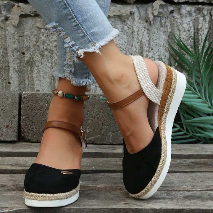 Klassische Damen Espadrilles für den Sommerstil, leichte und atmungsaktive Damenschuhe für Alltag und Freizeit.