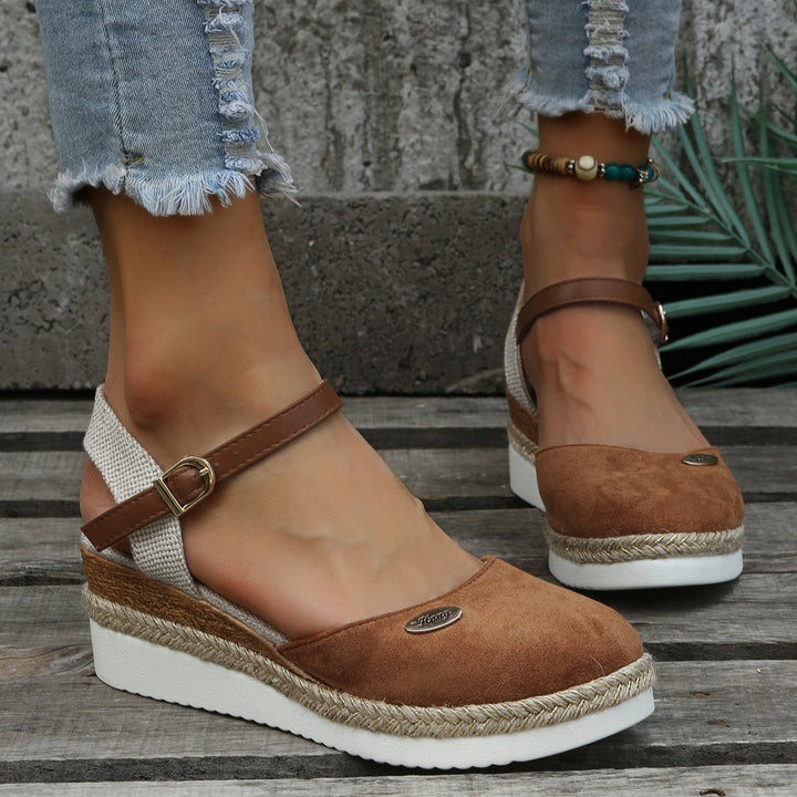 Atmungsaktive Damen Espadrilles, ideale Sommerschuhe für Freizeit und Alltag. Sehr leicht und komfortabel.