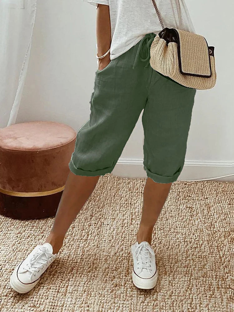 Elastische Damen Sommer Shorts für hohen Tragekomfort. Perfekte kurze Hose für Sport, Freizeit & Urlaub.