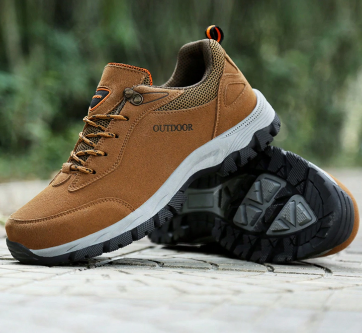 Komfortable Herren-Herbstschuhe mit innovativer stoßdämpfender Sohle für Fußgesundheit und Wohlbefinden.
