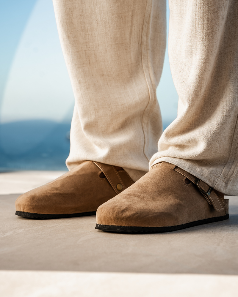Moderne Herrenschuhe: Vielseitige Slip-On-Clogs für Herren, ideal für Freizeit und Alltag, mit gutem Halt.