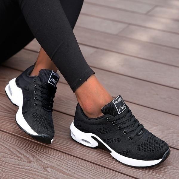 Modische Damen Walkingschuhe mit komfortabler Polstersohle, leicht und atmungsaktiv.