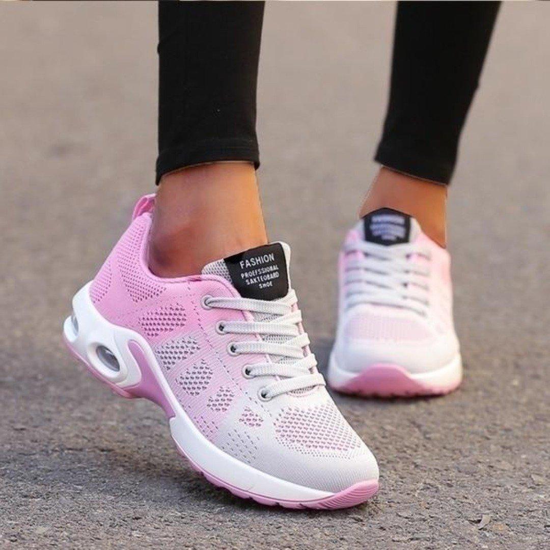 Rutschfeste Damen Sportschuhe, Slip-On, mit hervorragender Dämpfung für den Alltag.