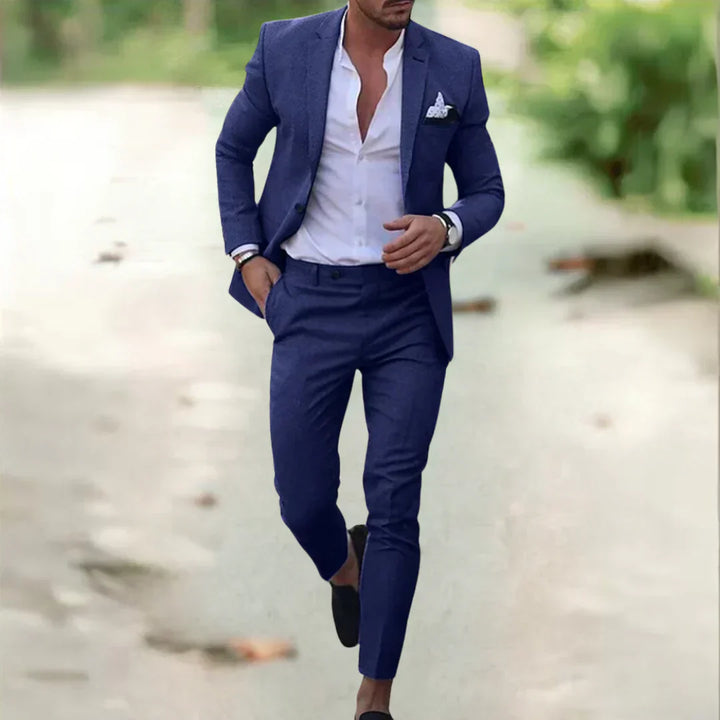 Herren Anzug Blau, stilvolle Herrenmode, elegantes Outfit für Hochzeit.