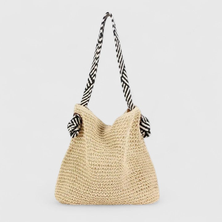 Trendige Boho Schultertasche für Damen in Naturtönen, perfekt für den Sommer.