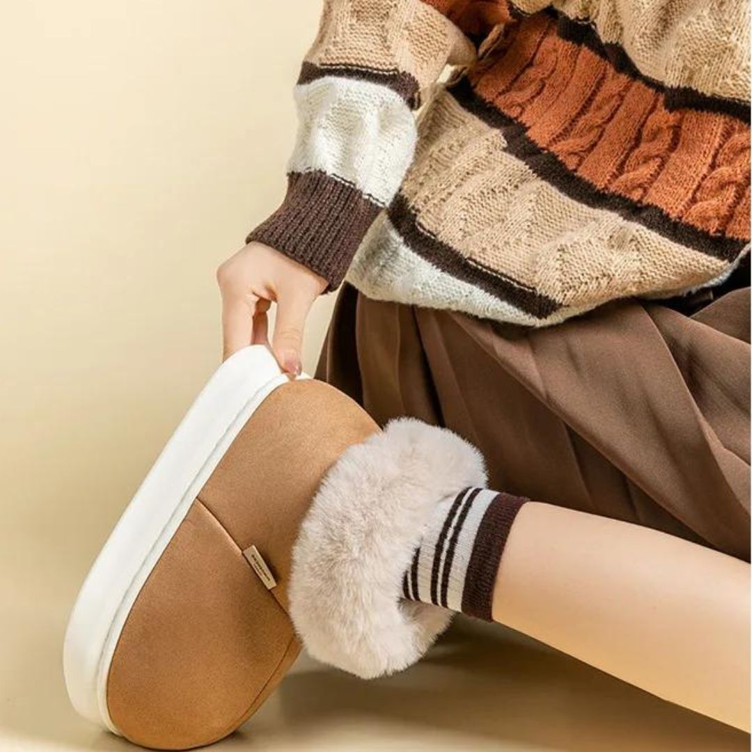 Gemütliche, warme Damen Winterschuhe in Braun, zum Hineinschlüpfen, perfekt für Alltag und Komfort.