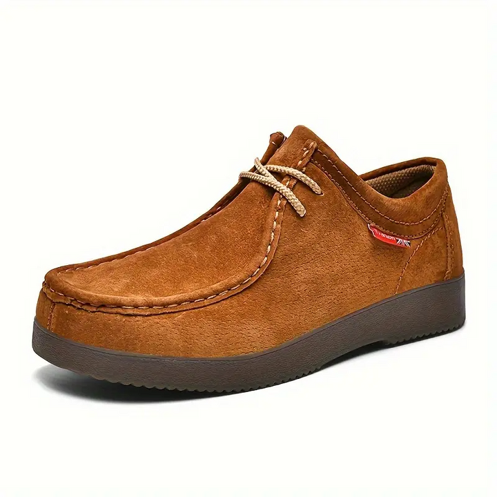 Kaffee-braune Herren Slipper, orthopädisch, bequem, mit rutschfester Sohle ideal für Büro & Alltag.