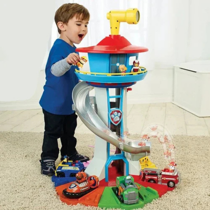 Bunter KidVenture Spielturm aus robustem Material, fördert Kreativität und Lernen, geeignet für Kinder ab 3 Jahren.