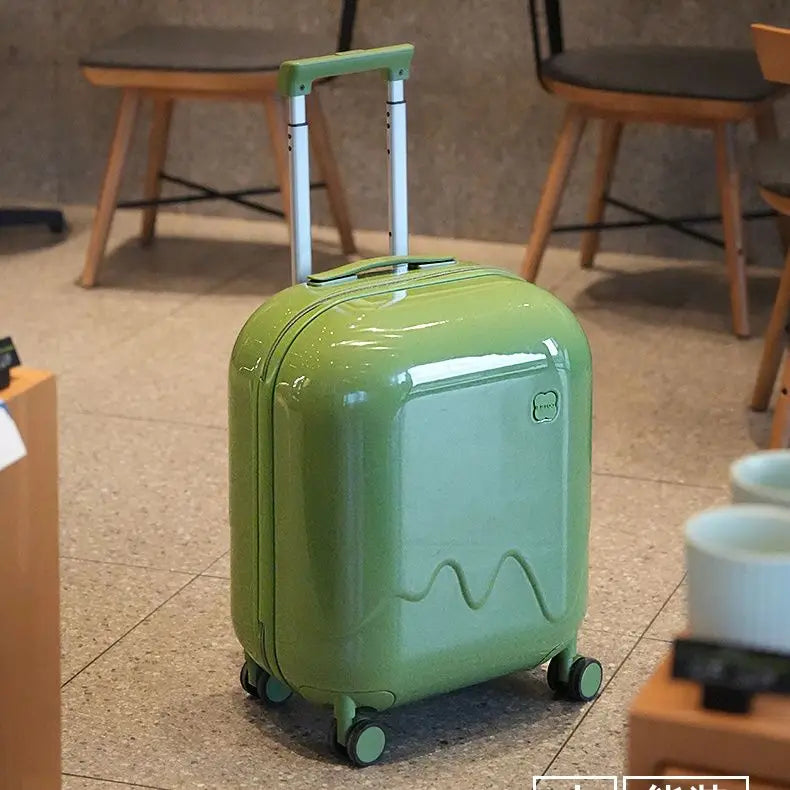 Stylischer Kindertrolley in leuchtender Farbe; ein lustiges Reiseaccessoire für fröhliche Kinder.