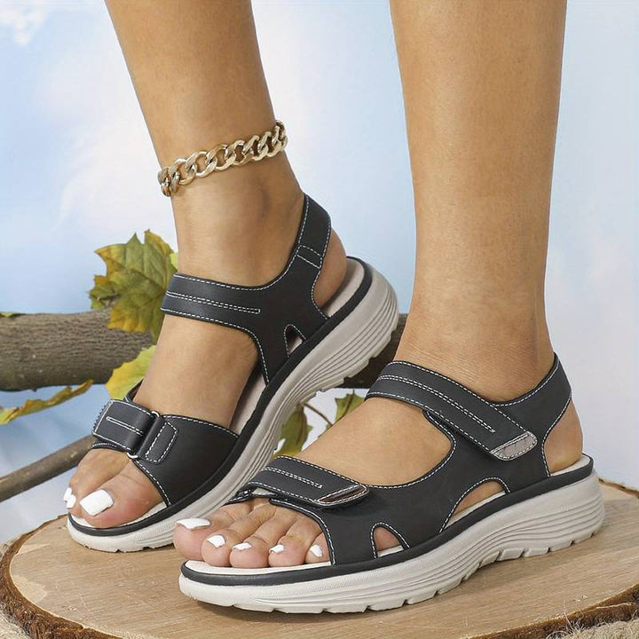 Orthopädische Damensandalen mit effektiver Fußgewölbestütze & ergonomischem Design. Maximale Entlastung.