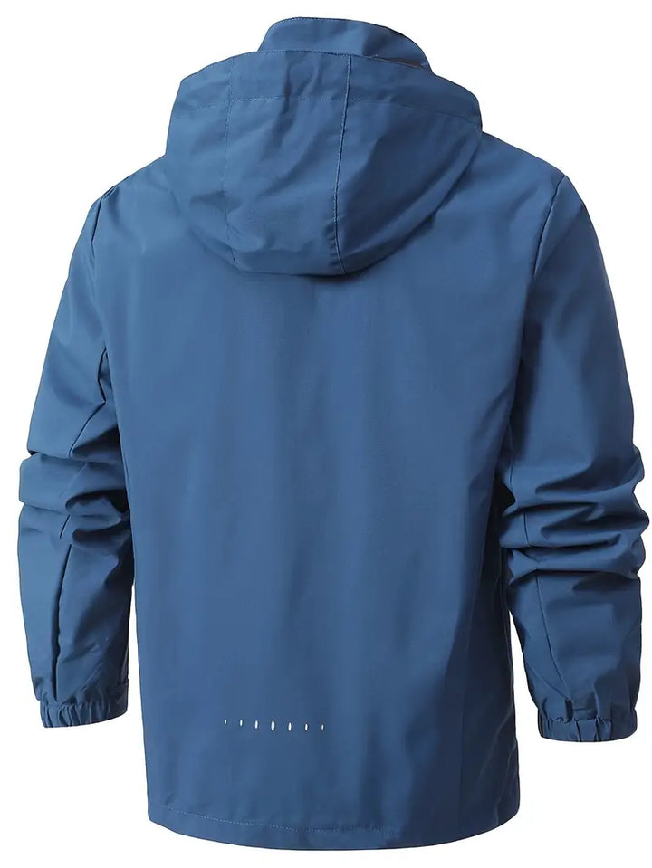 Sicherer Reißverschluss an den Seitentaschen der Herren Outdoorjacke