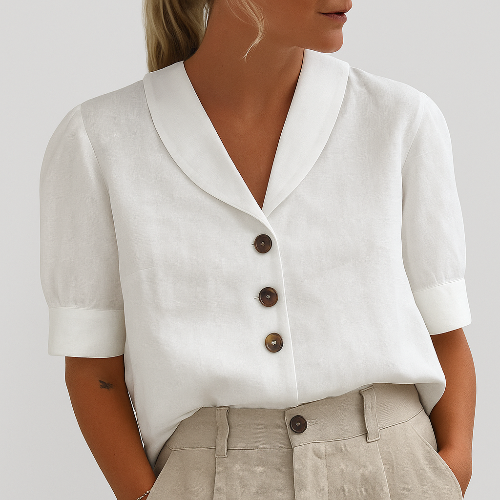 Elegante Damenbluse mit stilvollem Reverskragen und durchgehender Knopfleiste. Perfekt für Business & Freizeit.
