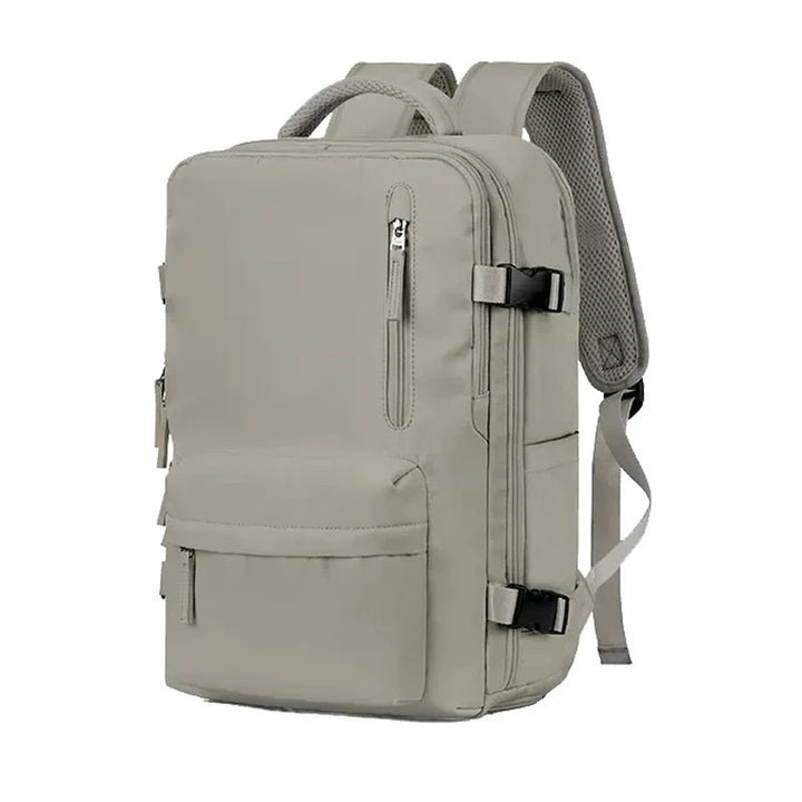 "Cremfarbener geräumiger Reiserucksack, Frauen Accessoire, Vorderansicht, vielseitig mit robustem Design, ideal für Reisen"