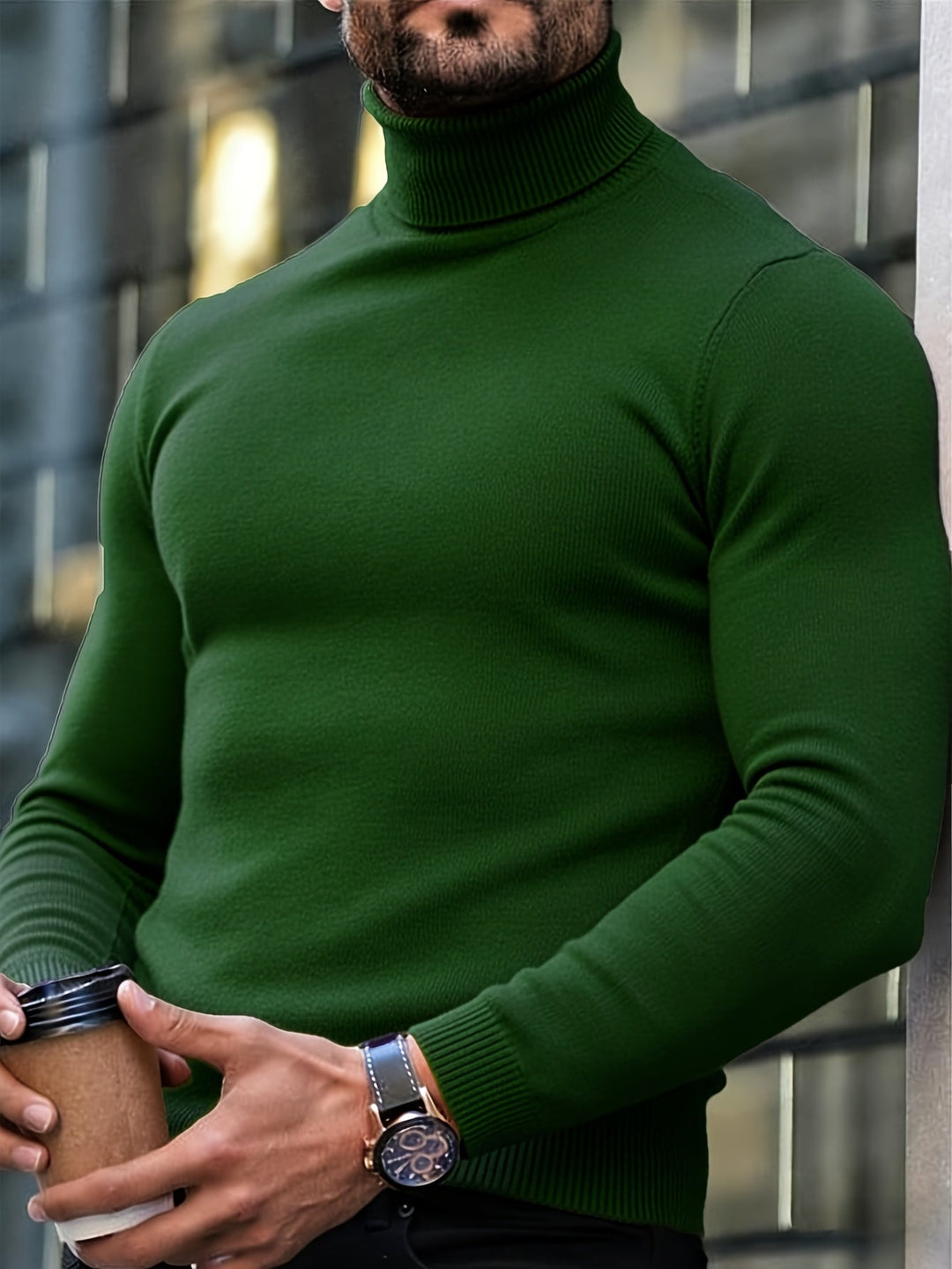 Klassischer Herrenpullover mit Rollkragen in detailreicher Ansicht