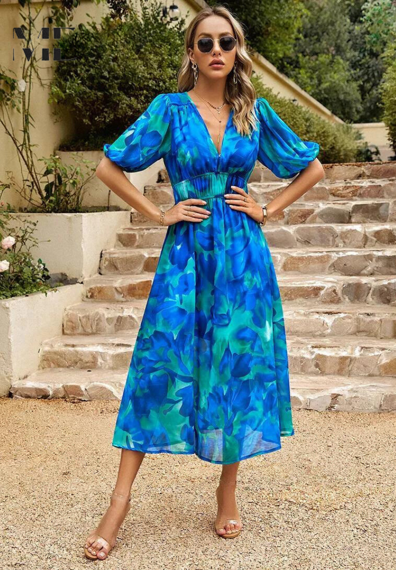 Figurschmeichelndes Damen Wickelkleid, Midi, mit einzigartigem abstraktem Print, Kurzarm.