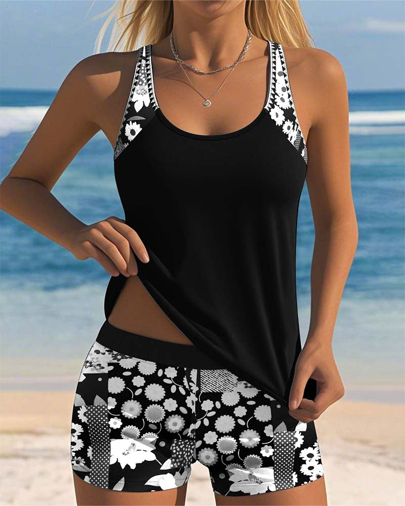 Komfortables Damen Bademoden Set aus Tanktop & Shorts in Lila, vielseitig für Strand & Pool.