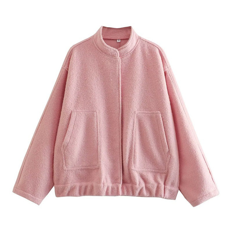 Modische Damenjacke mit weitem Schnitt, eine lässige Oversized Bomberjacke für den Übergang.