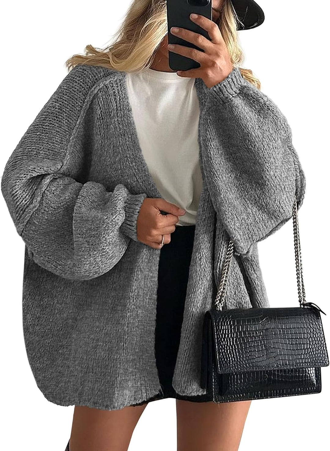 Weißer Damen Strick Cardigan Emilia. Elegante, lässige Frühlingsmode. Vielseitiger Oberbekleidung für Damen.