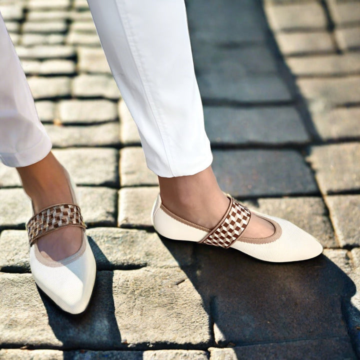 Damen Frühlings Ballerinas mit Riemen für eleganten Freizeitstil, ideal für Alltagslooks.