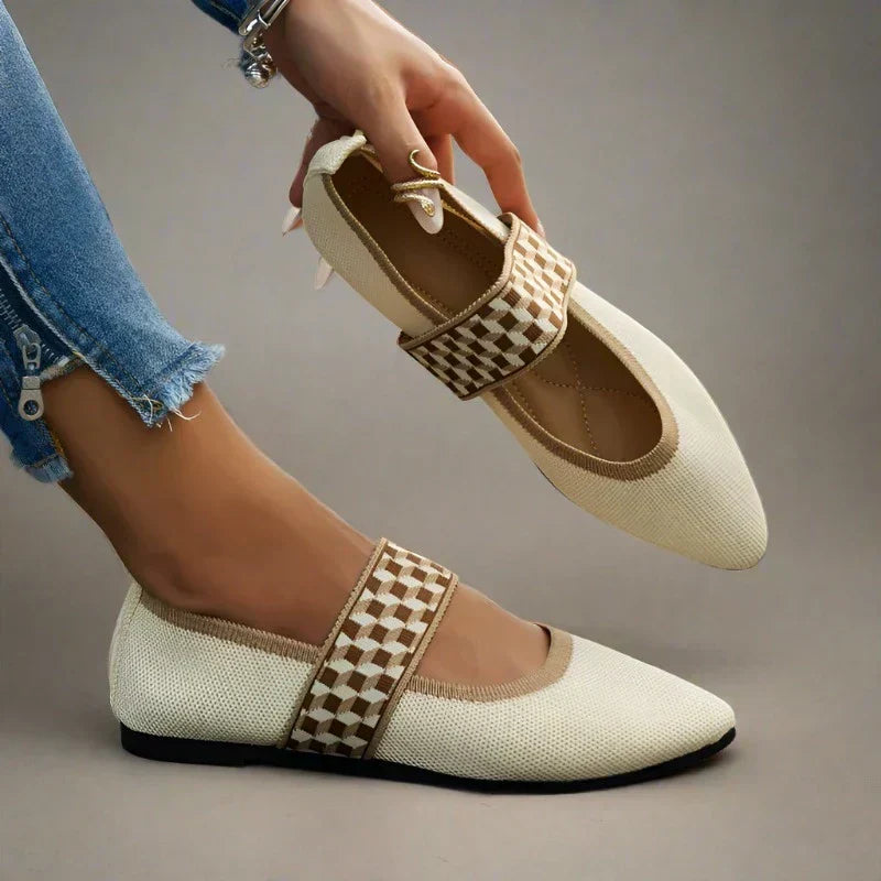 Trendige Damen Frühlings Ballerinas mit Riemen für moderne und komfortable Freizeit-Looks.