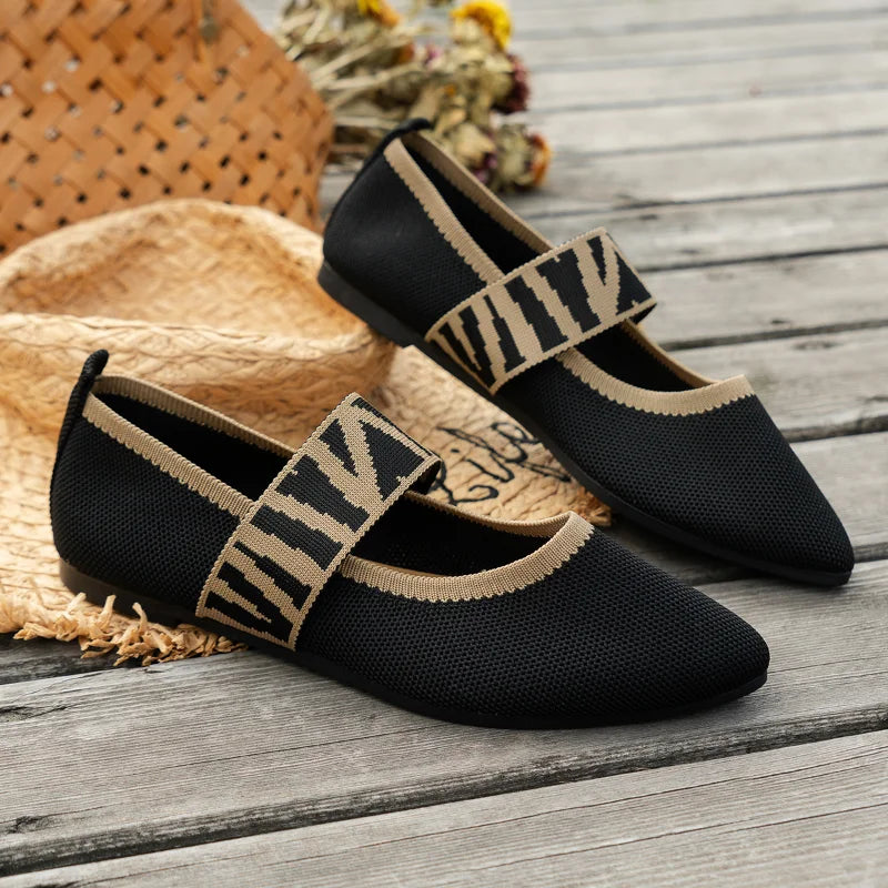 Klassische Damen Ballerinas mit Riemen, vielseitig für Frühlings- und Alltagsmode.