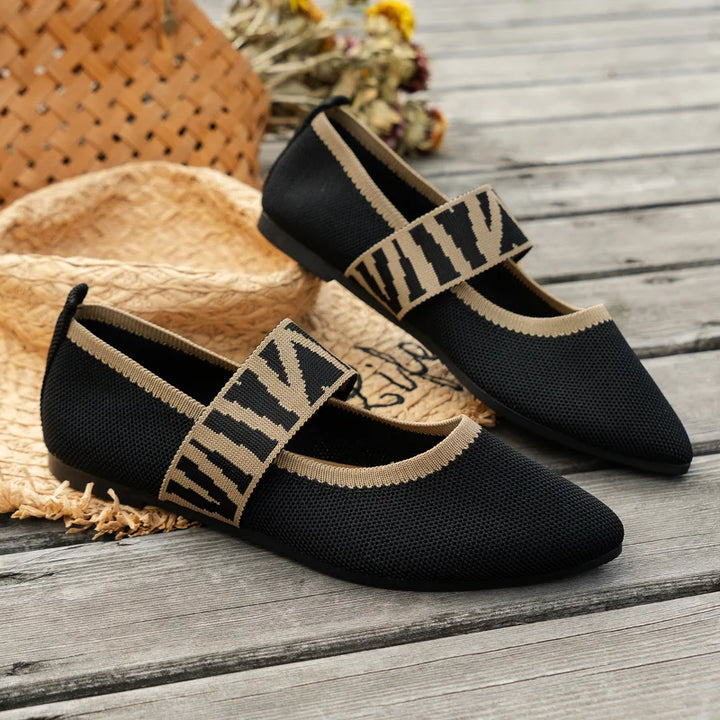 Klassische Damen Ballerinas mit Riemen, vielseitig für Frühlings- und Alltagsmode.