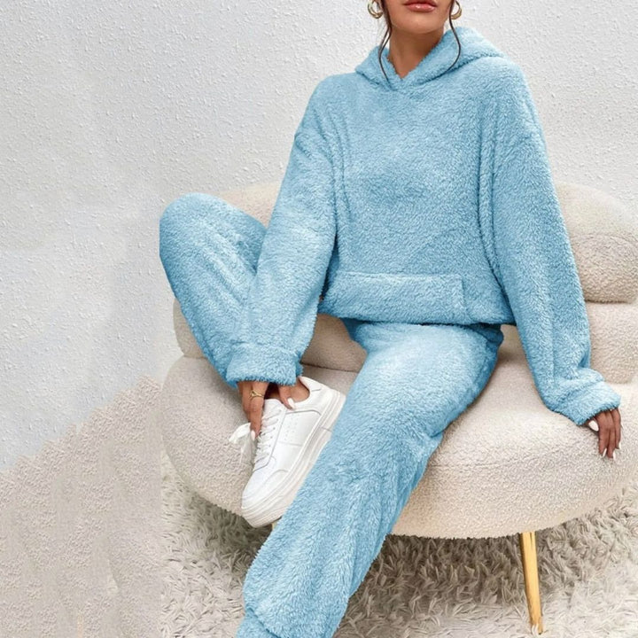 Damen Gemütliches Frühlings Kapuzen-Loungewear-Set, bequemer Zweiteiler für entspannte Tage.