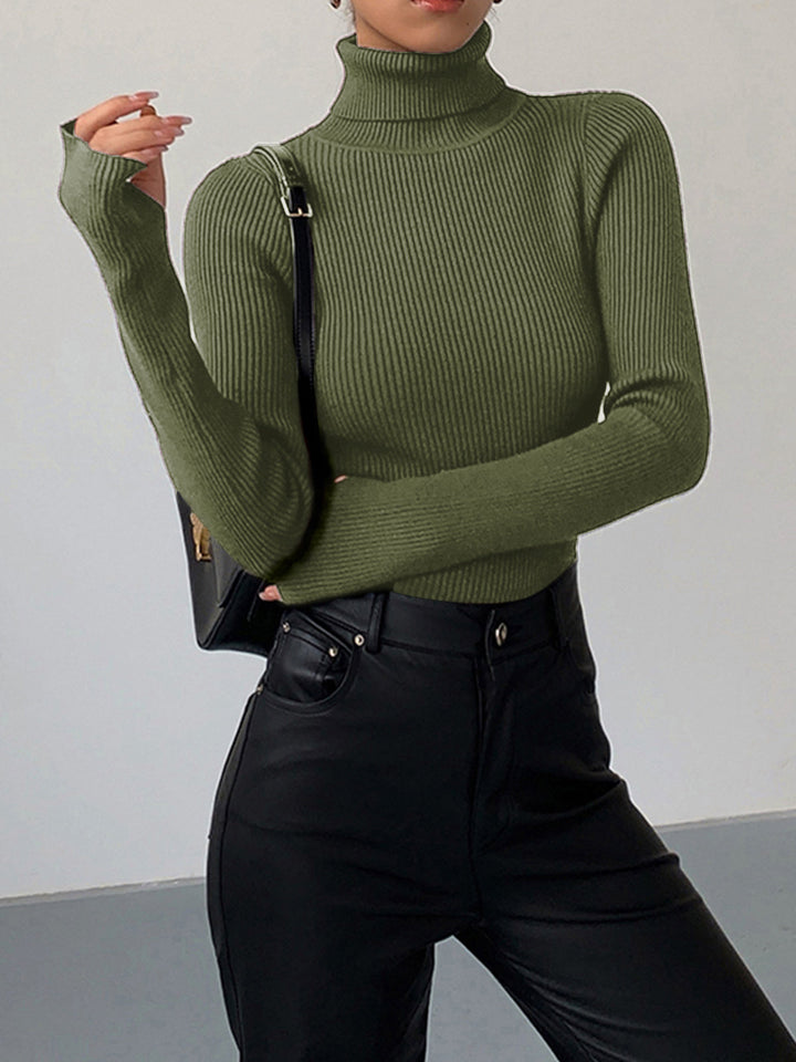 Lässiger, aber eleganter Damen Rollkragenpullover, gerippt. Komfortabler Langarm-Strickpullover für Alltagsmode.