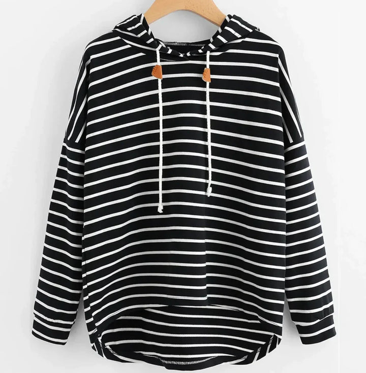 Weicher Damen Herbst Pullover mit Streifen-Design, ideal für gemütliche Tage & lässige Herbst-Outfits.