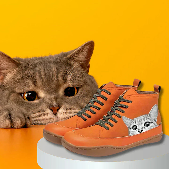 Stylischer Damen High-Top Sneaker Monika mit auffälligem Katzenmotiv für einen verspielten Look.