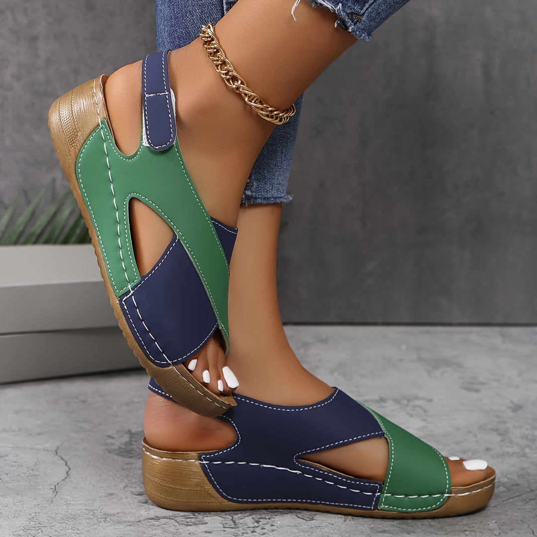 Rutschfeste Sohle der Isabella Damen Sommersandalen, sicher & bequem bei jedem Schritt.