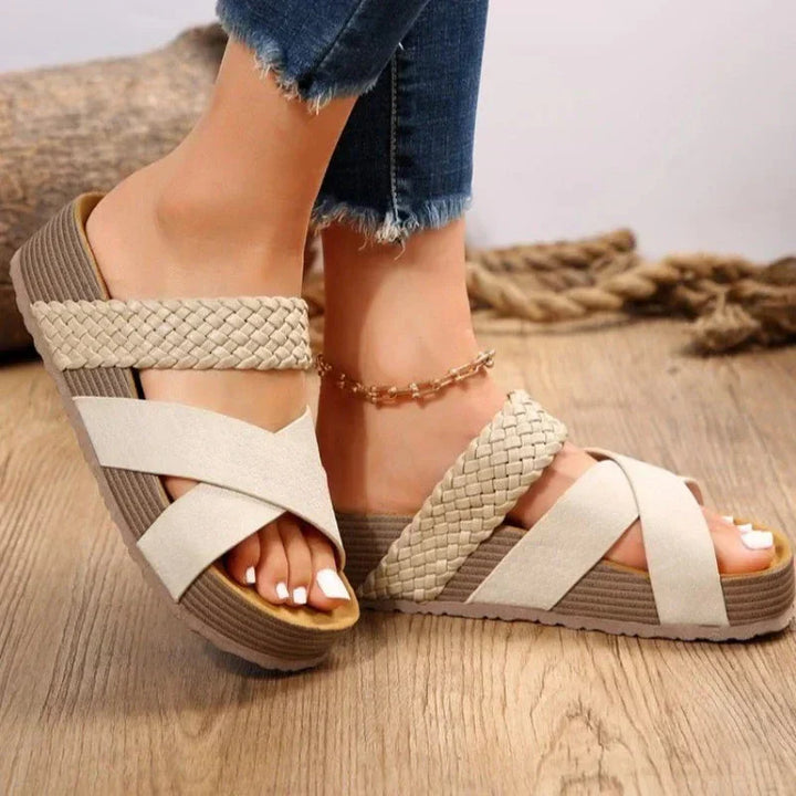 Bequeme Damen Jasmin Keilsandalen mit Plateau, perfekt als Sommerschuhe und Urlaubsschuhe.