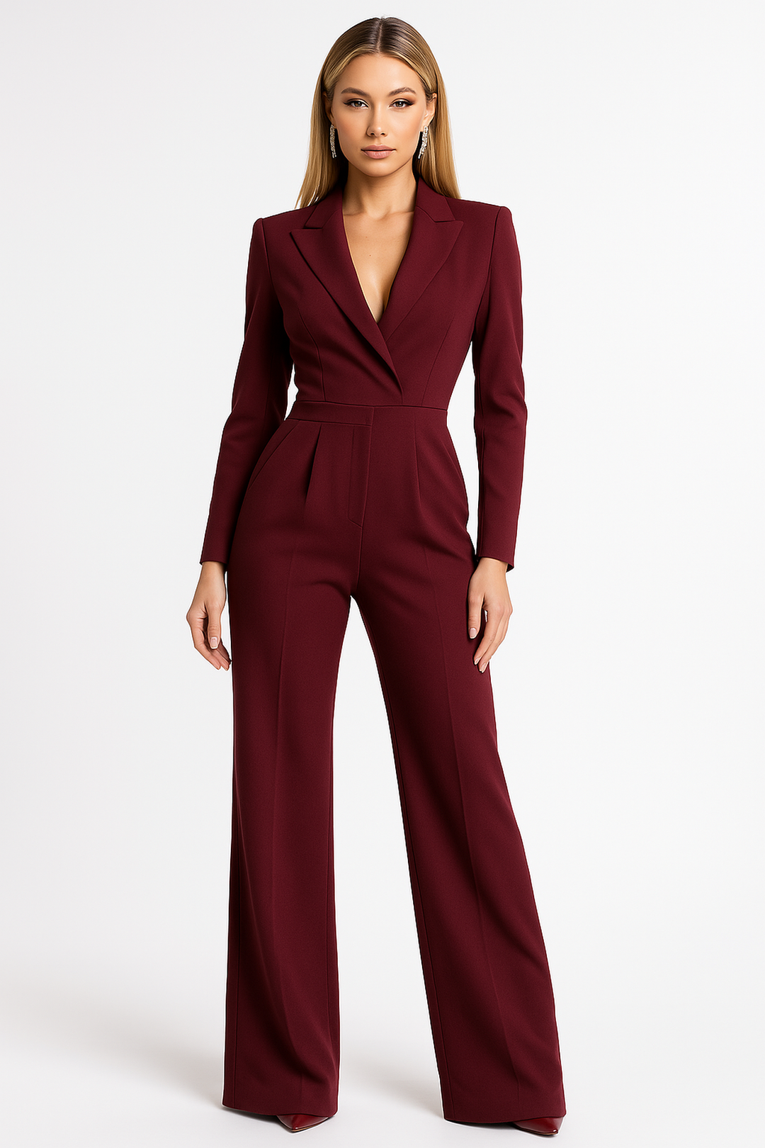 Damen Jumpsuit mit elegantem V-Ausschnitt und weitem Bein. Perfekt für Business, Alltag & Abendmode.