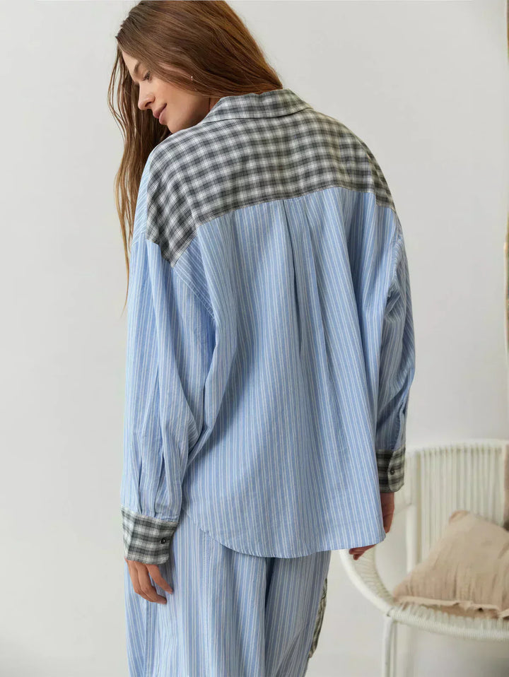 Frühlingshaftes Damen Set: karierter rosa-blauer Zweiteiler, ideal für entspannte und stilvolle Momente.