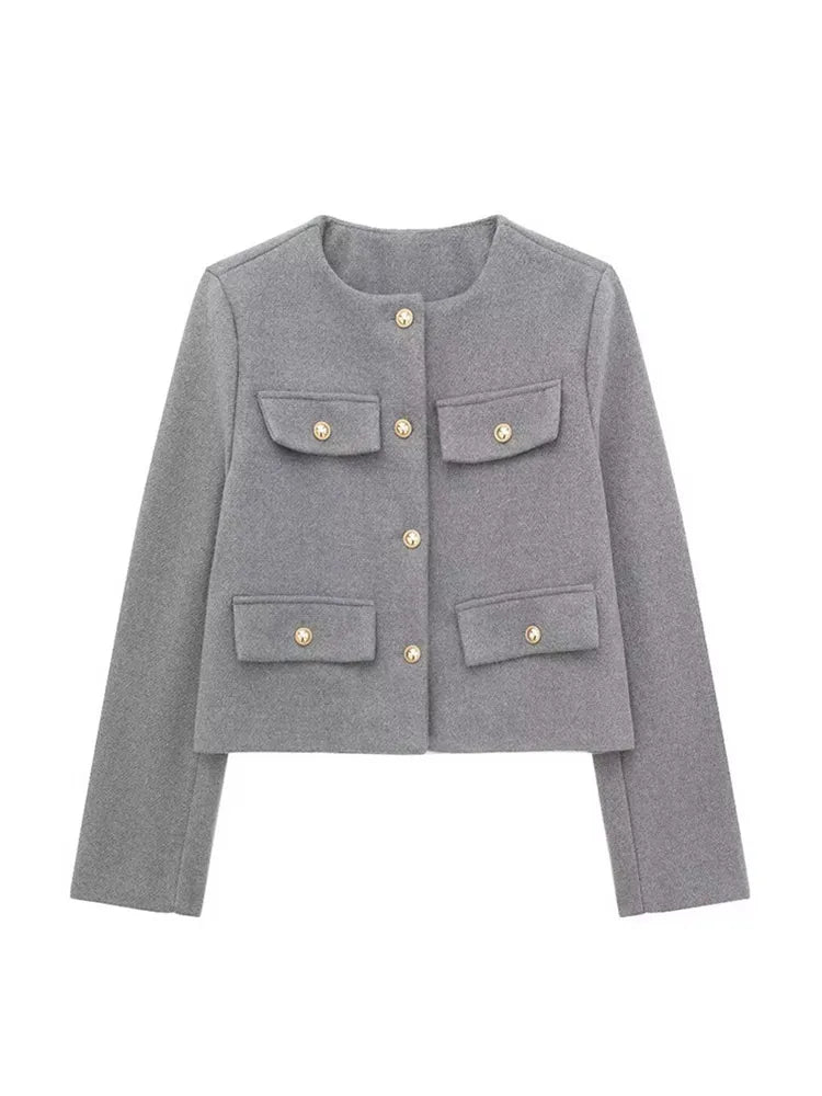 Elegant geschnittene Damen Knopfjacke für Business & Freizeit. Stilvolle Oberbekleidung für Frauen.